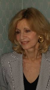 Donna Serio's Instagram, Twitter & Facebook