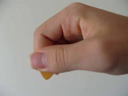 I played in an outdoor setting, starting in hot, humid weather and continuing the most convenient way to hold a pick is like this, putting your pick on the index finger and slightly press it with your thumb. How To Hold The Guitar And Pick Aaron Matthies Guitar Blog