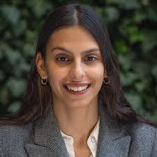 Andreia Pinto's Instagram, Twitter & Facebook