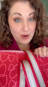 Kim Sabo's Instagram, Twitter & Facebook