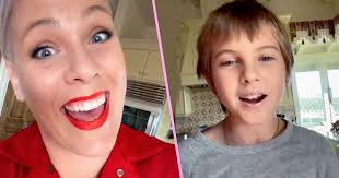Two days after debuting a snippet on tiktok, p!nk took to twitter on wednesday (feb. Pink S Daughter Shows Off Her Vocal Talents In Mom S First Tiktok