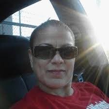 Noemi Loya's Instagram, Twitter & Facebook