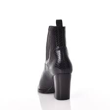 SCHUTZ BRANDY DION Shop