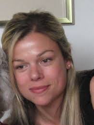 Kristen Pyle's Instagram, Twitter & Facebook