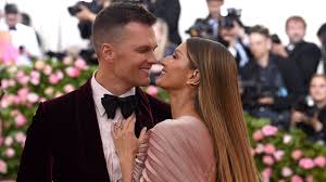 Learn about tom brady's height, real name, wife, girlfriend & kids. Tom Brady Gisele Bundchen S Massachusetts Mansion Takes Multimillion Dollar Price Cut Fox Business