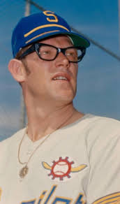 Why did Gene Brabender's major league pitching career end so quickly after  the Pilots?