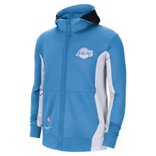 La lakers jacke im college stil. Los Angeles Lakers Showtime City Edition Nike Therma Flex Nba Hoodie Fur Herren Nike Ch