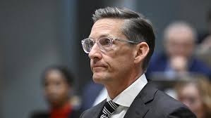 Gijzelthriller 'Bloedlink': verre van origineel, maar verrassend tot de  laatste minuut