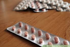 Aid1256949 728px Break The Sleeping Pill Habit Step 2 Jpg 728 485 Sleeping Pills Sleeping Tablet Sleep Problems