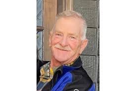 Wesley Wellman's Instagram, Twitter & Facebook