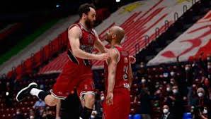 La squadra di messina avanti anche di 15 nel primo tempo coi greci, che nella ripresa si trasformano e si prendono il successo al forum leggi l'articolo completo: Eurolega Milano Alle Final Four Dopo Il 92 89 Al Bayern Monaco In Gara 5 La Gazzetta Dello Sport