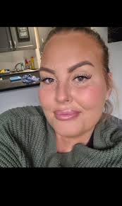 Age checks: HaHa: 18-24 Heart: 25-29 Care: 30-39 Wow :40+