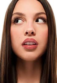 80 ideas de Olivia en 2025