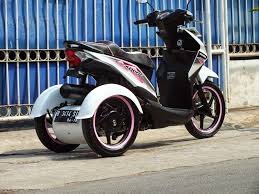 Perubahan ini tidak hanya mendongkrak penampilan, namun juga membuat mesin lebih bertenaga. Cara Modif Motor Roda 3 Info Kece