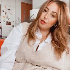 What size air fryer is best for a family of 6?