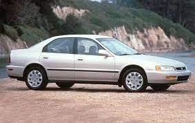 Get 1995 honda accord values, consumer reviews, safety ratings, and find cars for sale near you. 1995 Honda Accord Review Ratings Edmunds