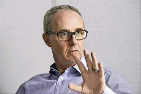 The following 3 files are in this category, out of 3 total. Carnet Noir Benoit Genecand S Est Eteint 24 Heures