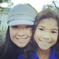 Yooli Hardy's Instagram, Twitter & Facebook