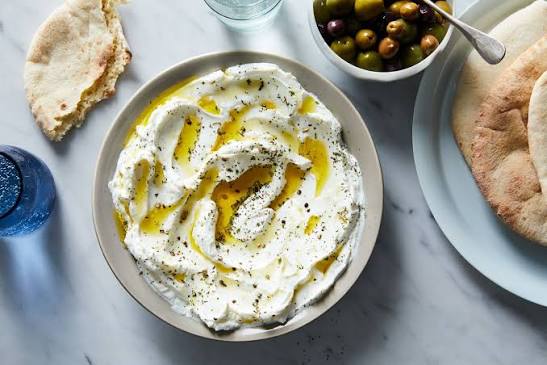 Labneh with Garlic