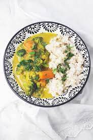 Broccoli Carrot Potato Coconut Curry A Hedgehog In The Kitchen Recipe Indian Food Recipes Vegetarian Clean Eating Vegetarian Recipes Curry Recipes Vegetarian