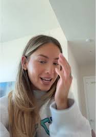 Reminder that it's ok to stay in and do nothing alone ♥️