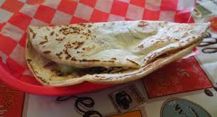 In honduras it is made usually with ground rice although in the south it is sometimes made with morro seeds. Where To Eat Your Baleadas On Roatan Honduras Tiny Travelogue