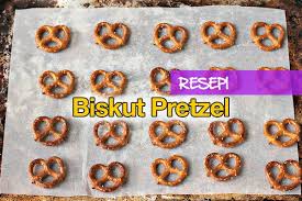Selain rasanya yang enak, ia juga terkenal dengan khasiatnya sehingga digelar biskut diet atau biskut 'sihat'. Resepi Biskut Pretzel Rangup Pretzel Best Peanut Butter Cookies Yummy Cookies