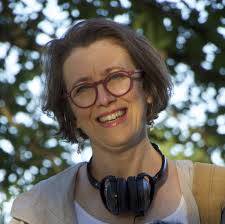 Stephanie Rowden's Instagram, Twitter & Facebook