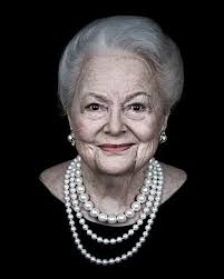 Goldenagehollywood On Hollywoodgoldenage Olivia De Havilland Golden Age Of Hollywood De Havilland