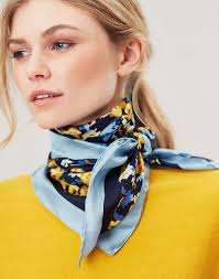Maybe you would like to learn more about one of these? Bloomfield Navy Floral Square Silk Scarf Joules Uk