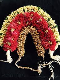 14 Flower Designs To Complete Your Bridal Hairstyle Bridal Hair Flower Designs Wedding Shop