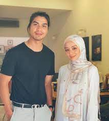 Cinta ini bagai ilusi yang tak bertepi. Ost Drama Sweet Dreams Lirik Lagu Ilusi Nyanyian I Am Neeta Inilah Realiti