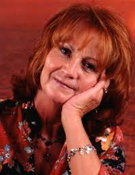 Leona Heath's Instagram, Twitter & Facebook