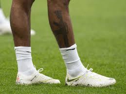 Get that gun off his leg in response to a post from fellow presenter dan walker, who criticized the sun's story admonishing the. Raheem Sterling Tattoo England Star Hits Back At Criticism Of Gun Body Art The Independent The Independent