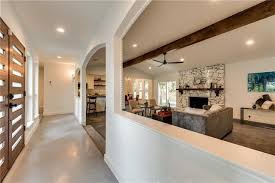 Find Fab Style in this South Dallas Renovated House