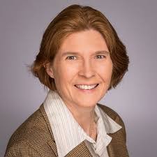 Lisa Mueller's Instagram, Twitter & Facebook