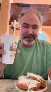 I'm in Kentucky—the Bluegrass State—for the Kentucky Public Transportation  Association Conference! 🌟 Kicking off the morning signing copies of my  book The New Future of Public Transportation for attendees. At 11:00 AM