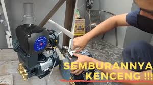 Merupakan mesin pompa yang berkualitas, memiliki daya hisap tinggi serta awet tidak mudah rusak, ideal digunakan untuk sumur dangkal pemakaian rumah tangga spesifikasi: Pasang Instalasi Pompa Air Shimizu Ps 135 E Hasil Modif Buat Pompa Dorong Booster Youtube