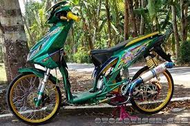 Ya, modif ini memang mengandalkan gambar yang memukau, lalu dari asalnya sono, di thailand disebut dengan modif babylook. 200 Modifikasi Motor Beat 2020 Babylook Thailook Simple Otomotifer