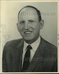 1981 Press Photo Former railroad inspector Elton "Jim" Morel honored at  dinner