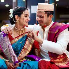 Our photographer gave up a career in it. Maharashtrian Weddings Archives Girish Joshi Wedding Photographers In Pune