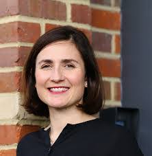 Katherine Croom's Instagram, Twitter & Facebook