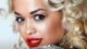 Dad gives Ora lingerie advice