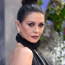 Kaia Gerber's Hervé Léger Bodycon Dress Paid Homage To Cindy Crawford