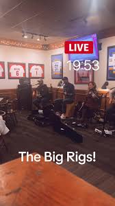 Live music tonight! #thebigrigs #livemusicstl #fyp