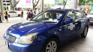 Seseorang itu diduga bernama shamsubahrin ismail, pendiri perusahaan transportasi big blue taxi services di malaysia. Big Blue To Use Electric Taxis By July Or August