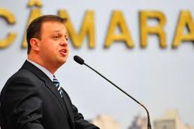 A participação social nas políticas públicas de desenvolvimento territorial: Andre Carus Assume Cadeira De Haroldo De Souza Camara Municipal De Porto Alegre