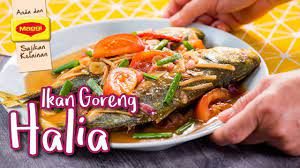 #ikantenggirimasakhalialadahitam #ikantenggirimasakhalia #menupantang #caramasakikanhalia ikan tenggiri masak halia lada hitam hari ni. Ikan Goreng Halia Youtube