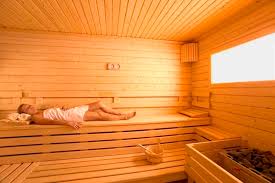 Tuttavia, il bagno turco e la sauna sono i due metodi più diffusi per fornire calore al corpo. Sauna Finlandese E Bagno Turco Le Differenze E I Benefici Sani E Informati