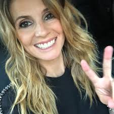 Yvette Weller's Instagram, Twitter & Facebook